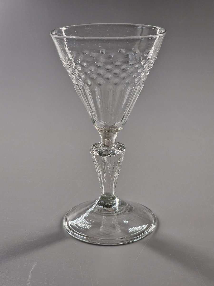 Molded Cup Glass With Rice Grain And Tab Shapes On A Grooved Hollow Stem. 18th Century-photo-2