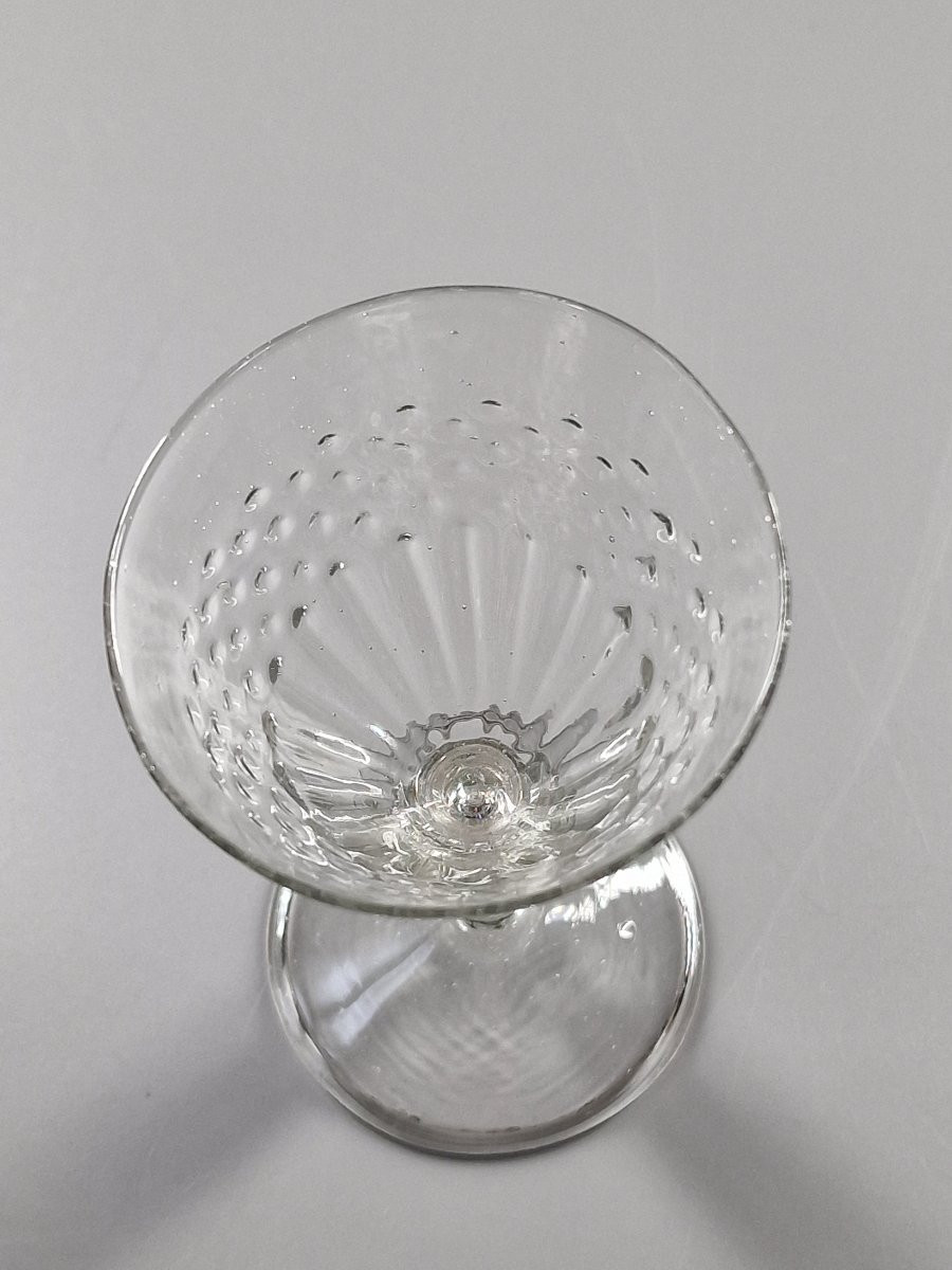 Molded Cup Glass With Rice Grain And Tab Shapes On A Grooved Hollow Stem. 18th Century-photo-4