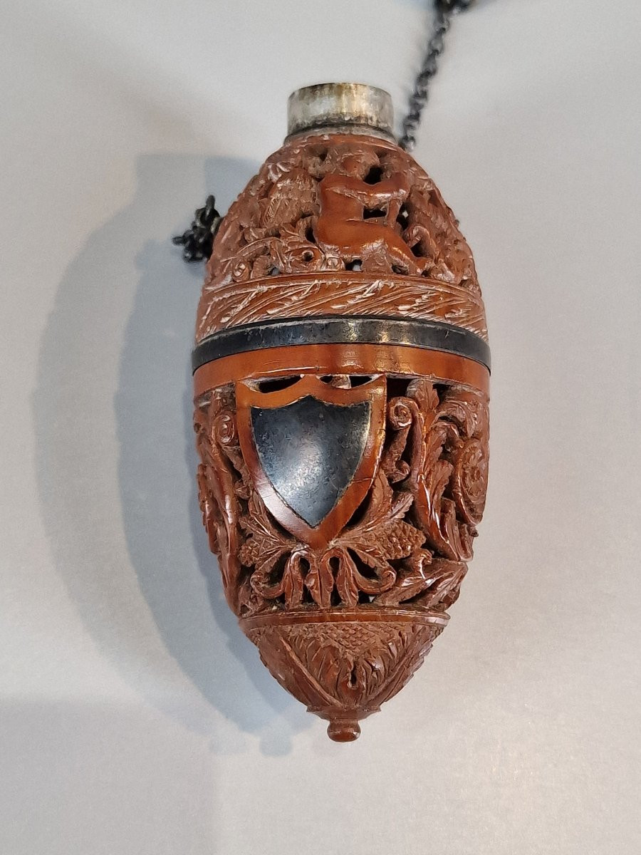 A Corozo Snuffbox Case Carved With Putti, Scrolls, A Flower Basket And A Dog - Circa 1800-photo-4