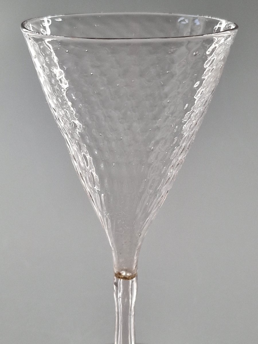 Fern Glass With Honeycomb Bowl On A Thin Leg With Discreet Bow - Early 18th Century-photo-4