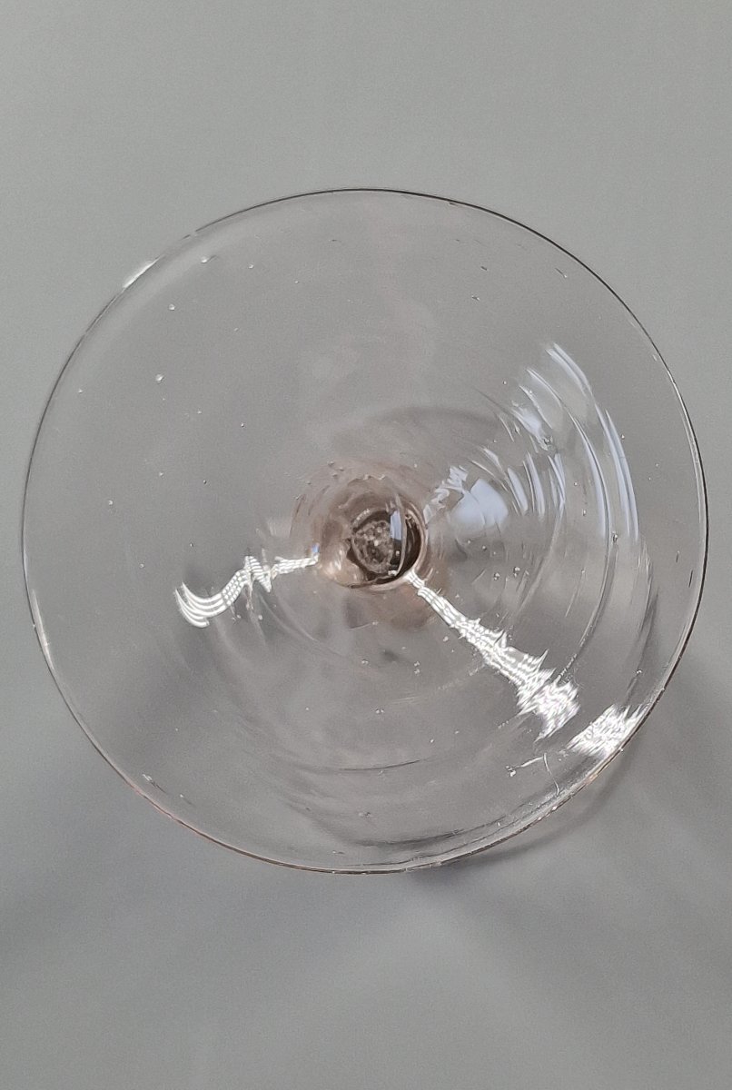 Fern Glass With Honeycomb Bowl On A Thin Leg With Discreet Bow - Early 18th Century-photo-3