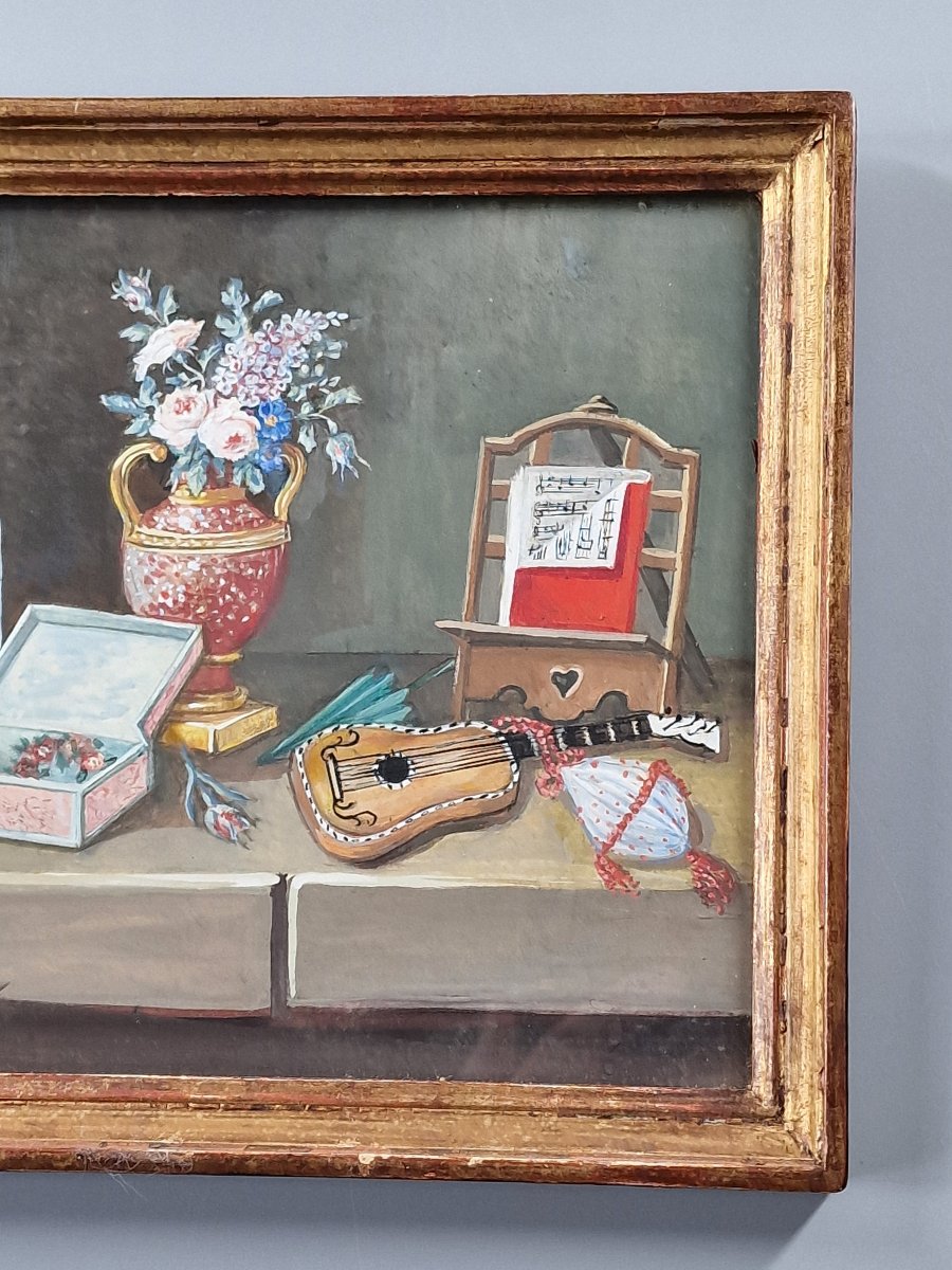 Suiveur de Lelong, XIXe siècle – Nature morte à la guitare sur un entablement – Gouache 19e-photo-2