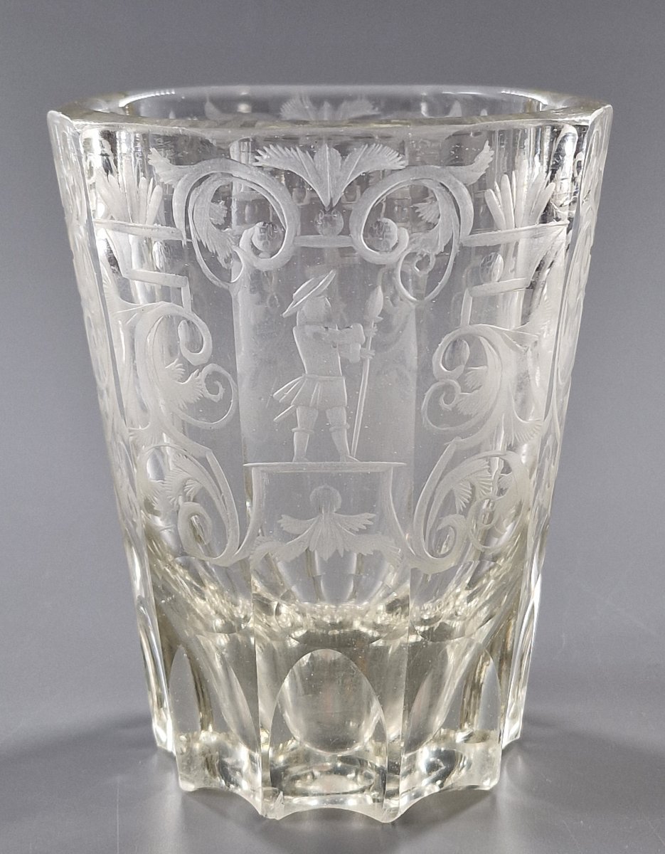 Glass Goblet Engraved With Soldiers And Foliage - Bohemia, 19th Century -photo-2