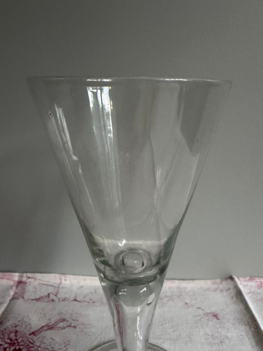 Large  Wine Glass With Conical Bowl - 18th Century -photo-2