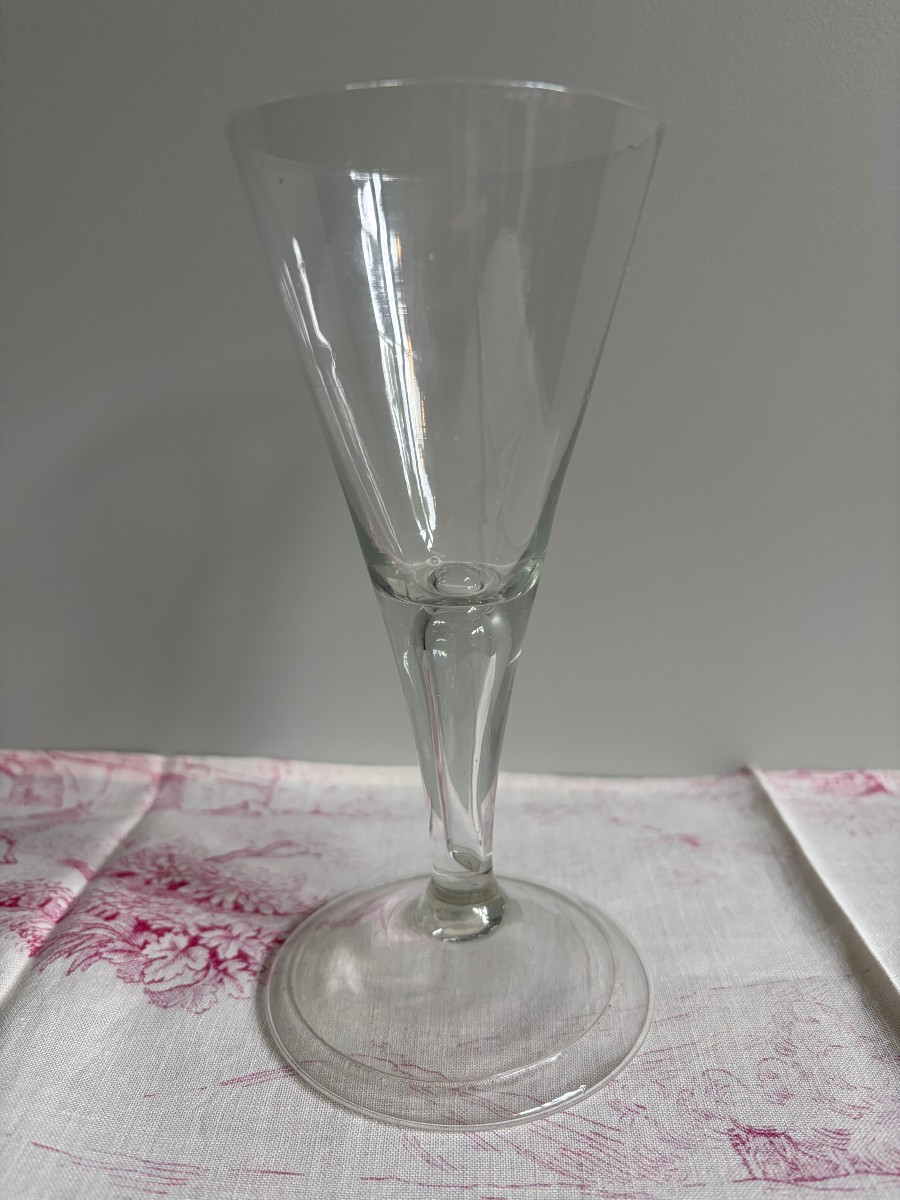 Large  Wine Glass With Conical Bowl - 18th Century 