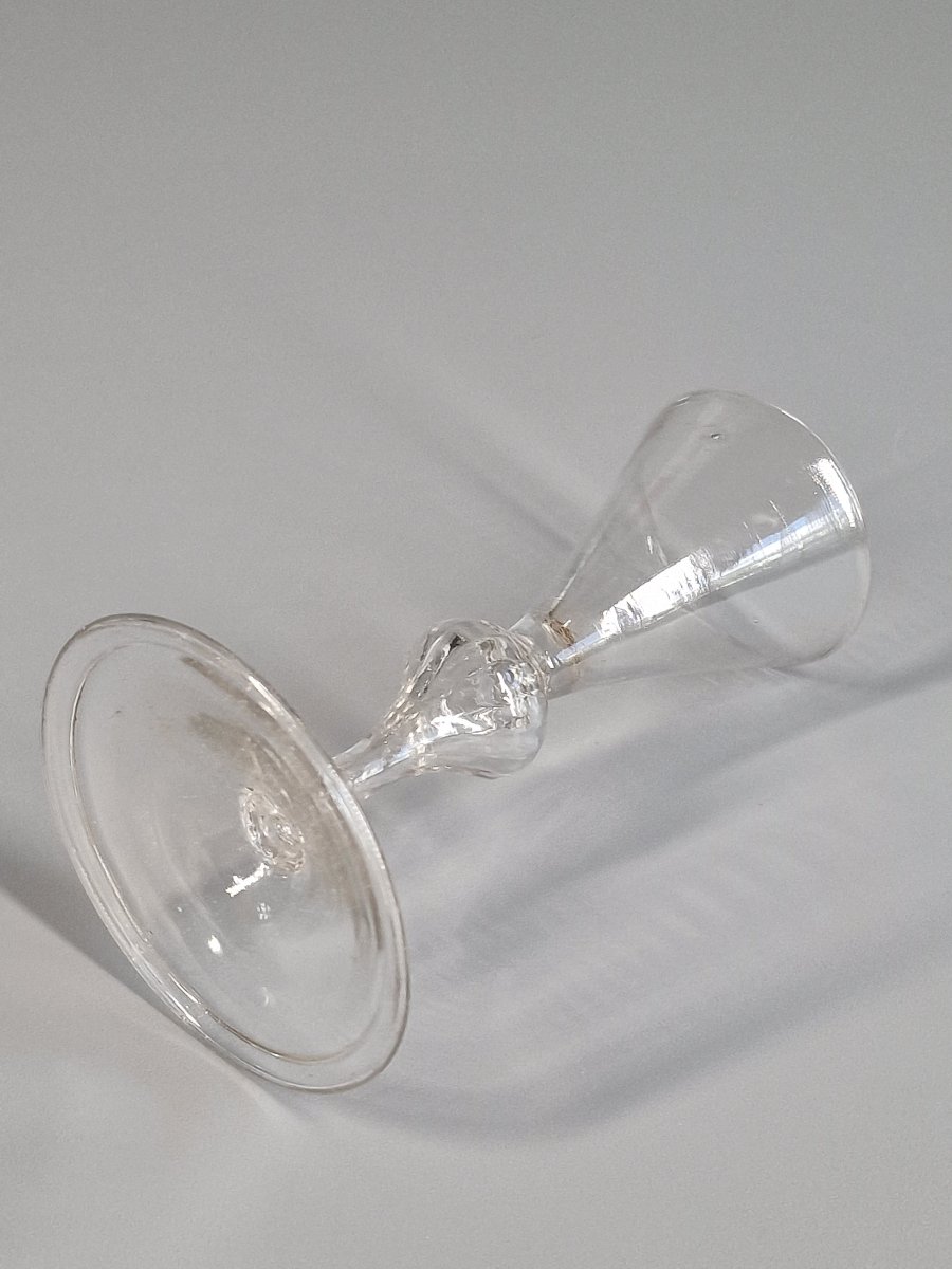 Italy, Small Blown Stemmed Glass With Baluster Leg - 18th Century -photo-2