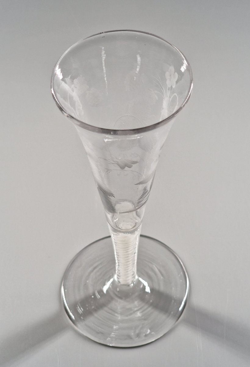 Flûte à twist blanc et coupe gravée – Pays-Bas ou Angleterre, fin du XVIIIe siècle 18e-photo-1