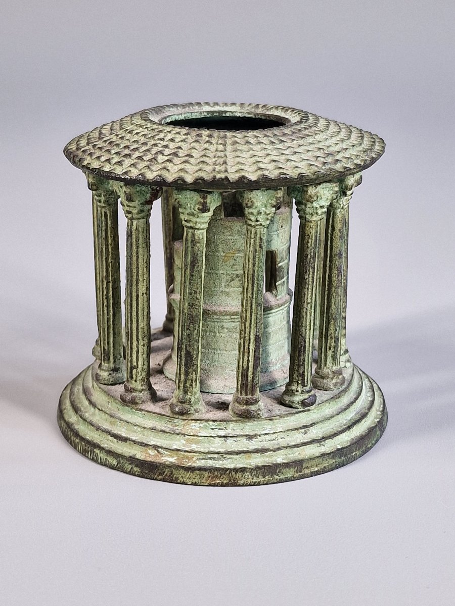 Souvenir From The Grand Tour, Small Patinated Bronze Temple – Late 19th Century-photo-4