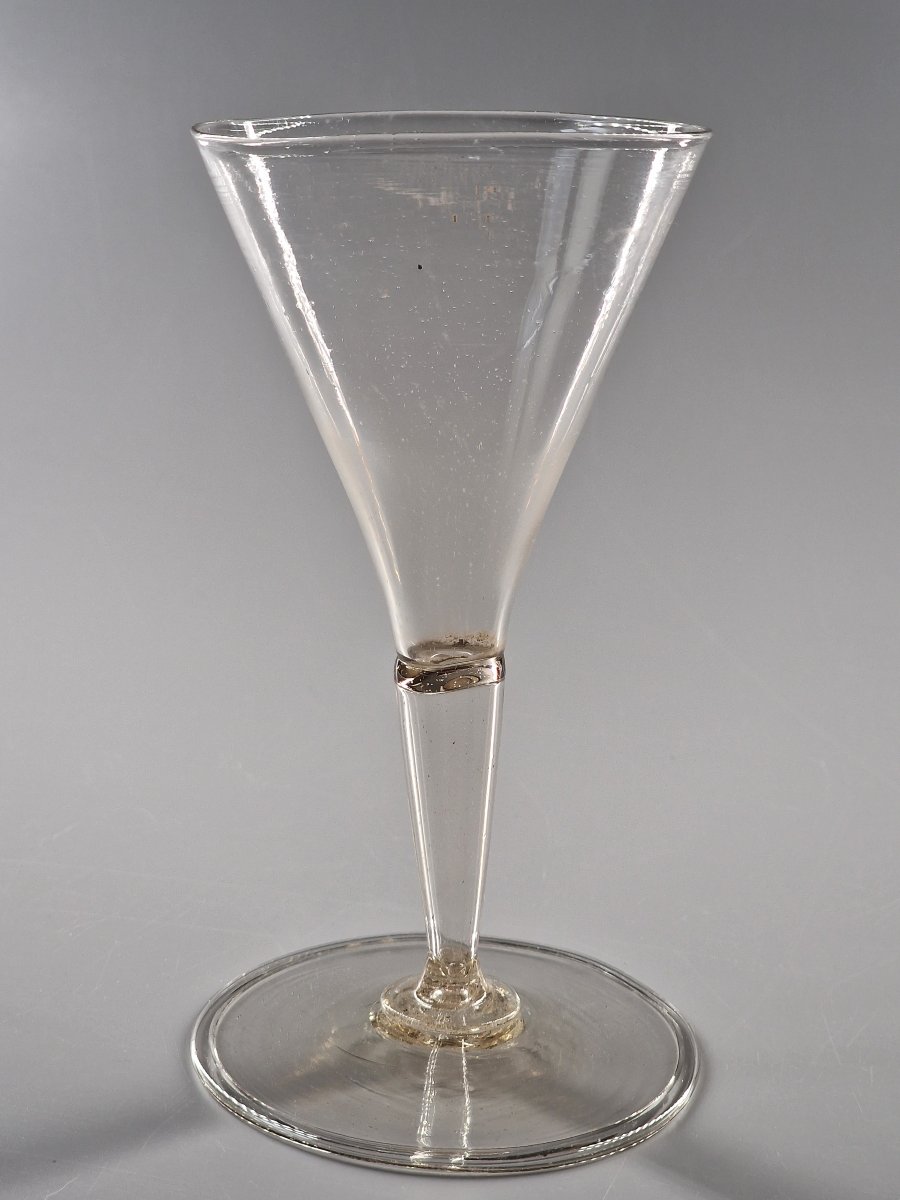 Venice Or Venice-style, Stemmed Glass—late 16th–early 17th Century-photo-2