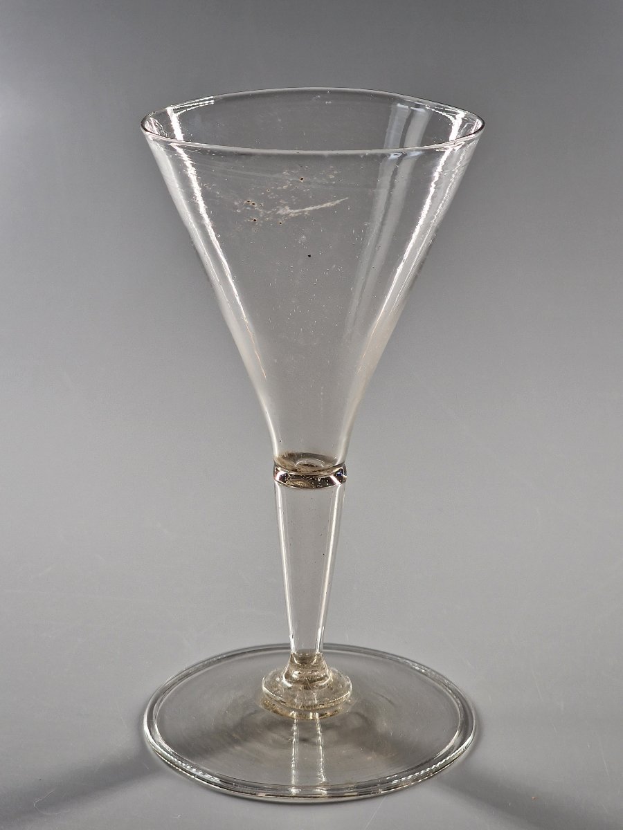 Venice Or Venice-style, Stemmed Glass—late 16th–early 17th Century-photo-3