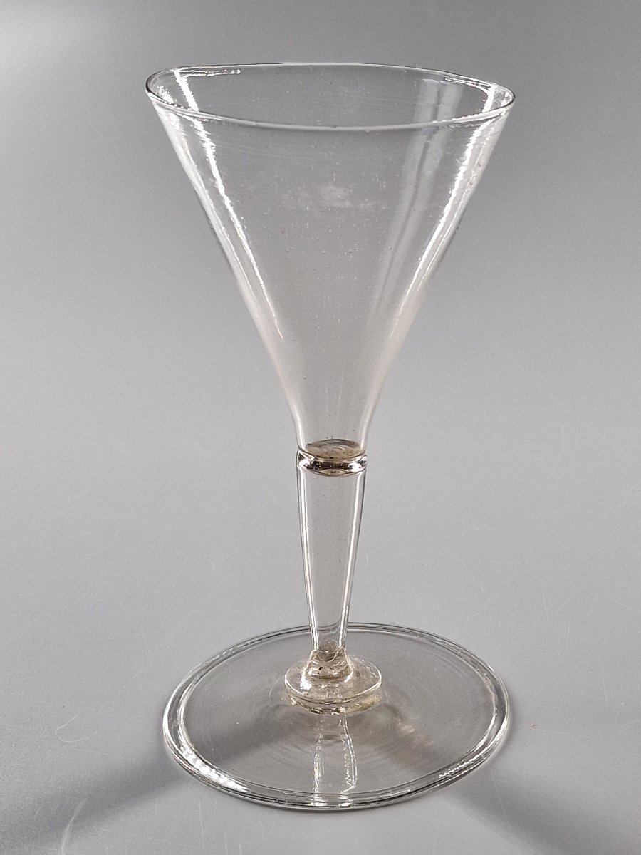 Venice Or Venice-style, Stemmed Glass—late 16th–early 17th Century-photo-3