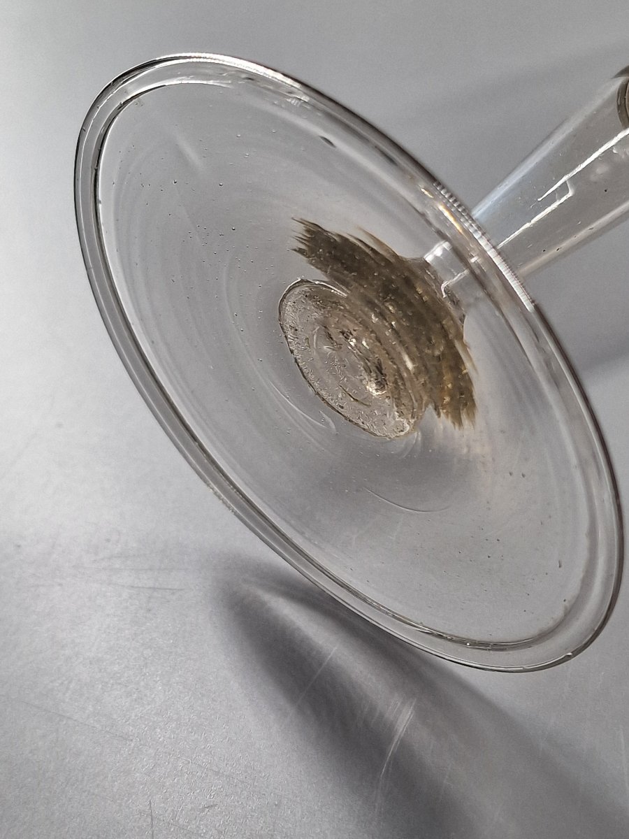 Venice Or Venice-style, Stemmed Glass—late 16th–early 17th Century-photo-5