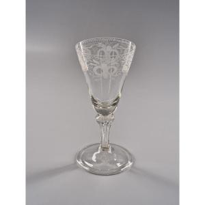 Grand verre à coupe gravée - XVIIIe siècle