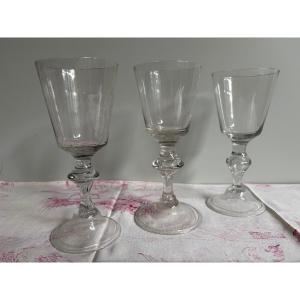 Suite Of Three Large Blown Glass Called Burgundian Glasses - 18th Century
