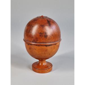Turned Boxwood Pill Gilding Box - 19th Century