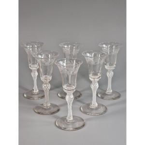 Set Of Six Glasses Engraved With White Filigree Patterns — Probably Liège, Late 18th Century
