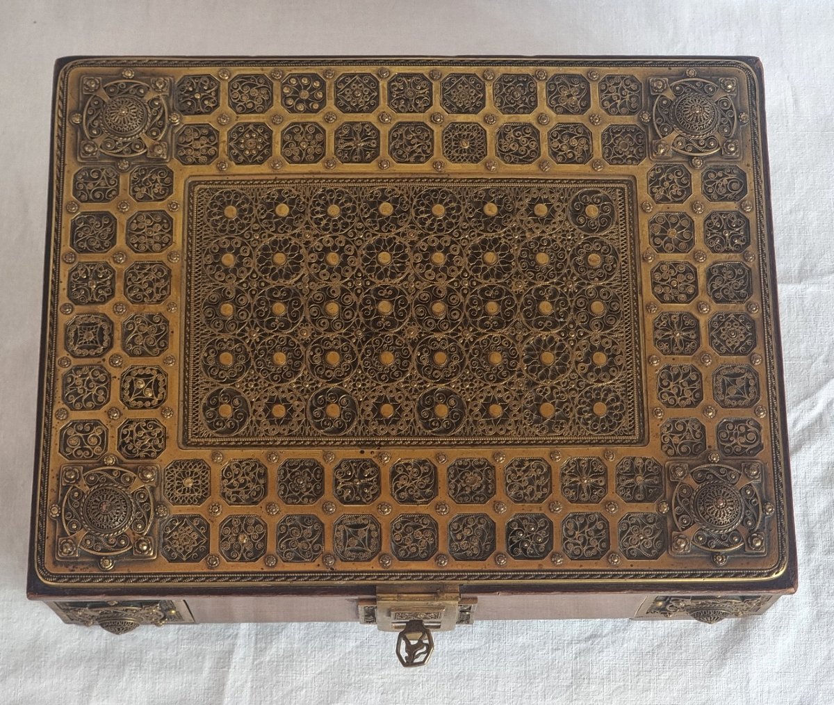 Antique German Erhard & Söhne Filigree Gilt Brass Jewelry Box-photo-2