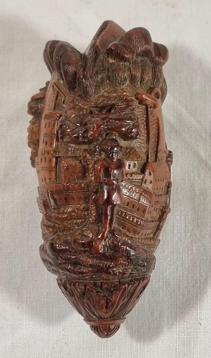 Finely Carved Coconut Snuff Bottle – William Tell Crossbowman – Early 19th Century-photo-2
