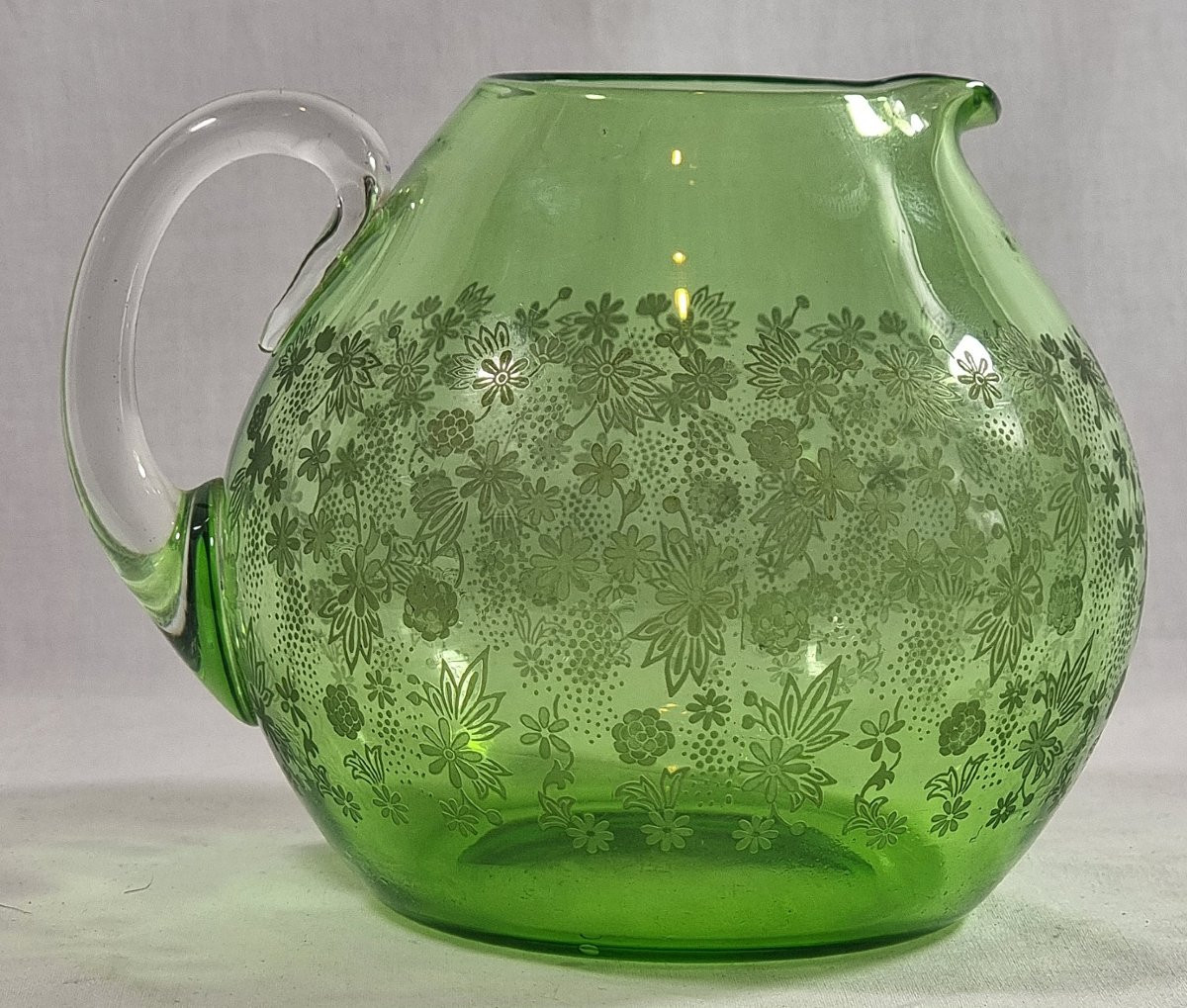 Baccarat Green Glass Pitcher – Signed, Elisabeth Millefiori Floral Decoration-photo-4