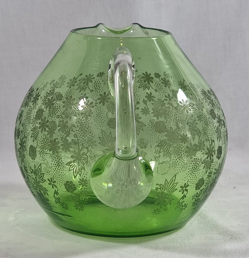 Baccarat Green Glass Pitcher – Signed, Elisabeth Millefiori Floral Decoration-photo-5