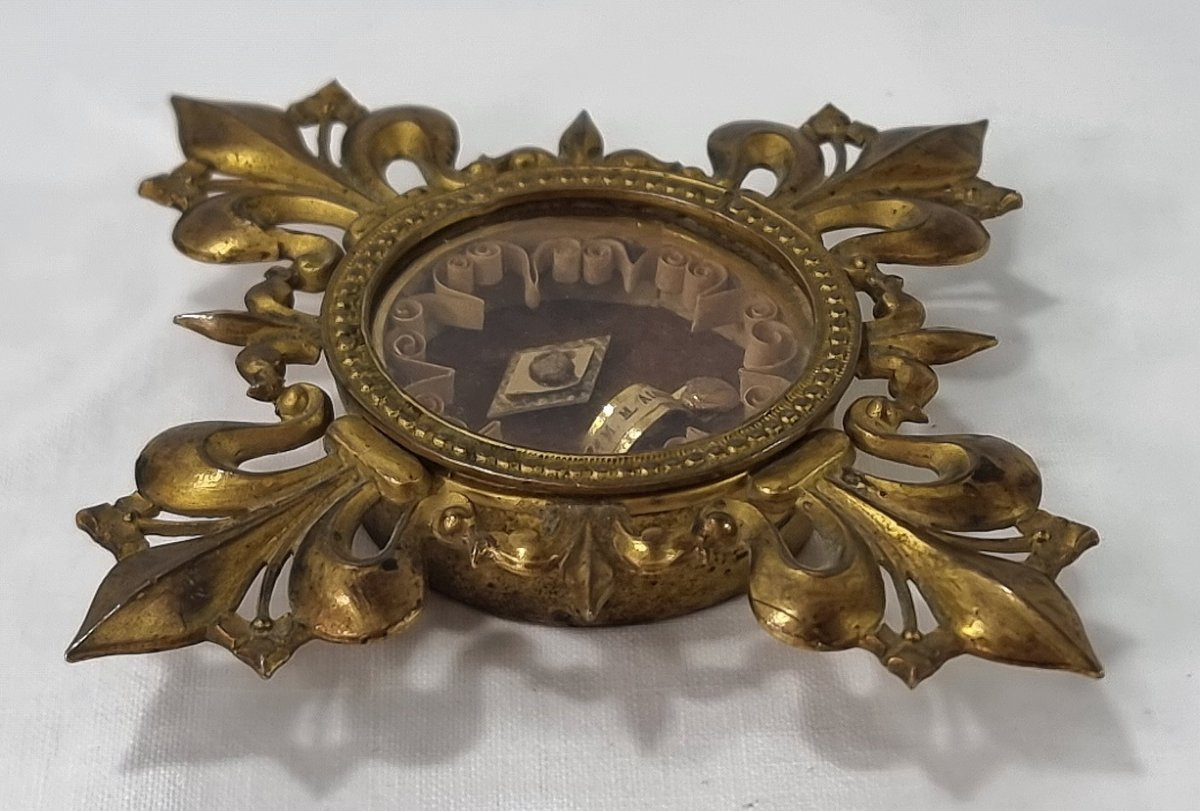 Croix relique française du XIXe siècle de sainte M.M. Alacoque-photo-4