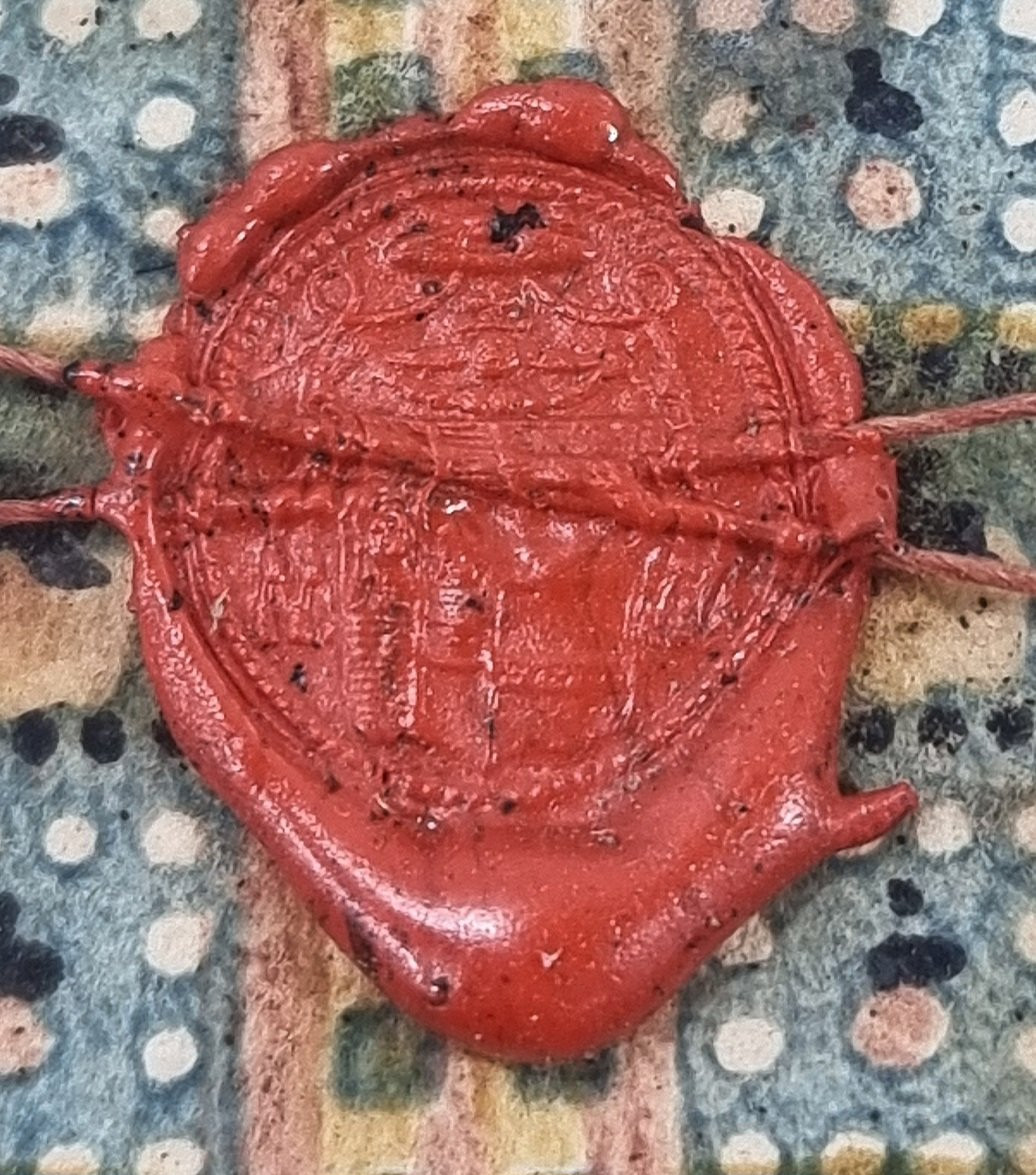 Relique ovale du début du XVIIIe siècle ornée de huit saints-photo-2