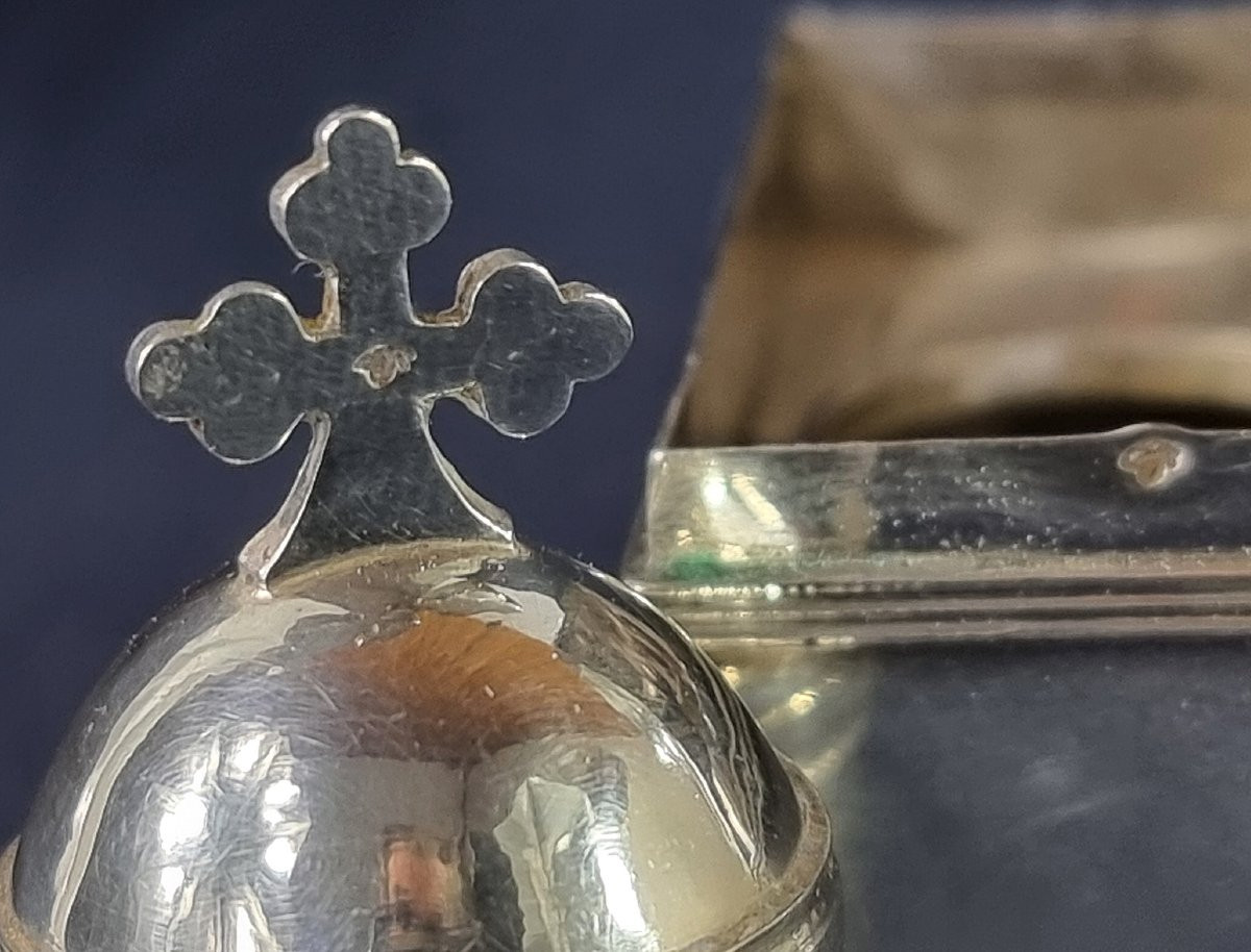 Silver Chrismatorium Or Oil Box, After A Medieval Model. France, Probably 19th Century-photo-3