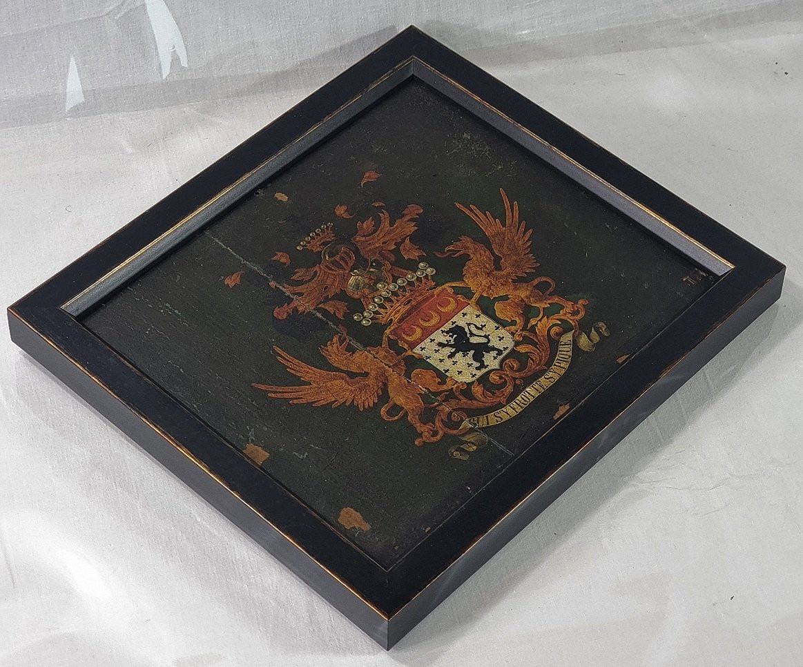Panneau du XIXe siècle orné des armoiries belges de la famille de Giey-photo-2