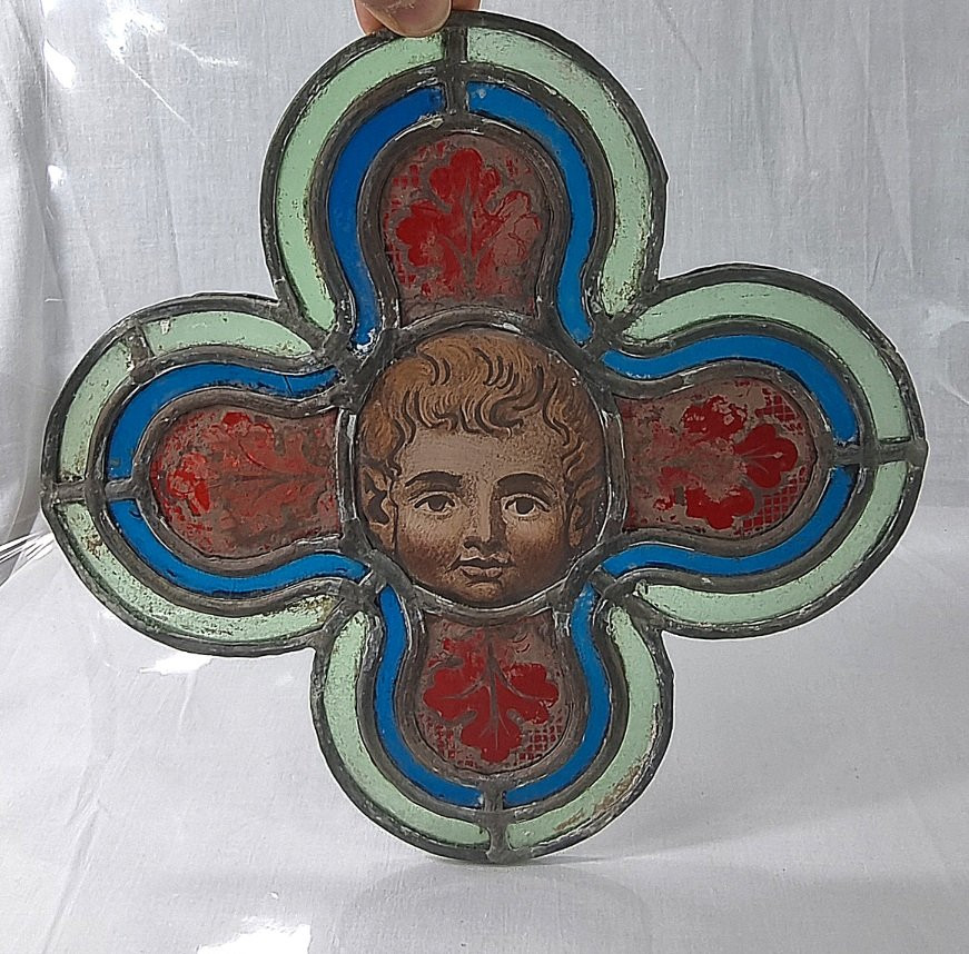 Fragment de vitrail français ancien Médaillon représentant un enfant angélique 18/19ct.-photo-4