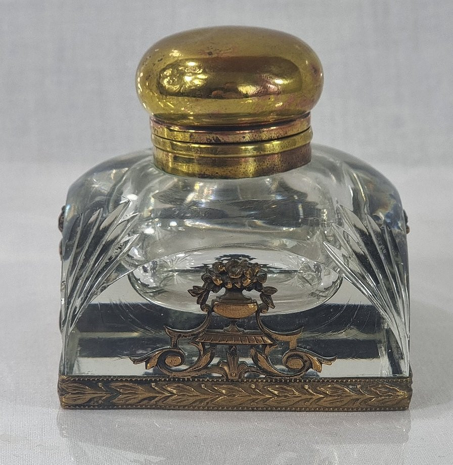 Encrier ancien en cristal de taille moyenne, style Napoléon III, d'époque française.-photo-3