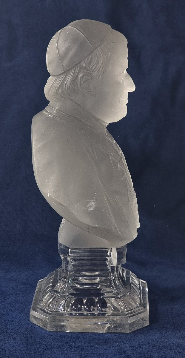 Buste en cristal du pape Pie IX par St. Louis, verre dépoli -photo-2