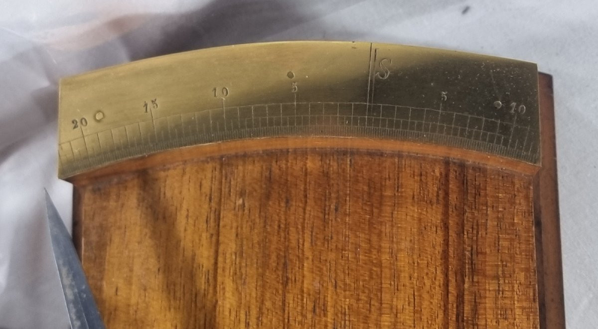 Grand "Through" compas à auge ancien, 47 cm 1800-1825-photo-1