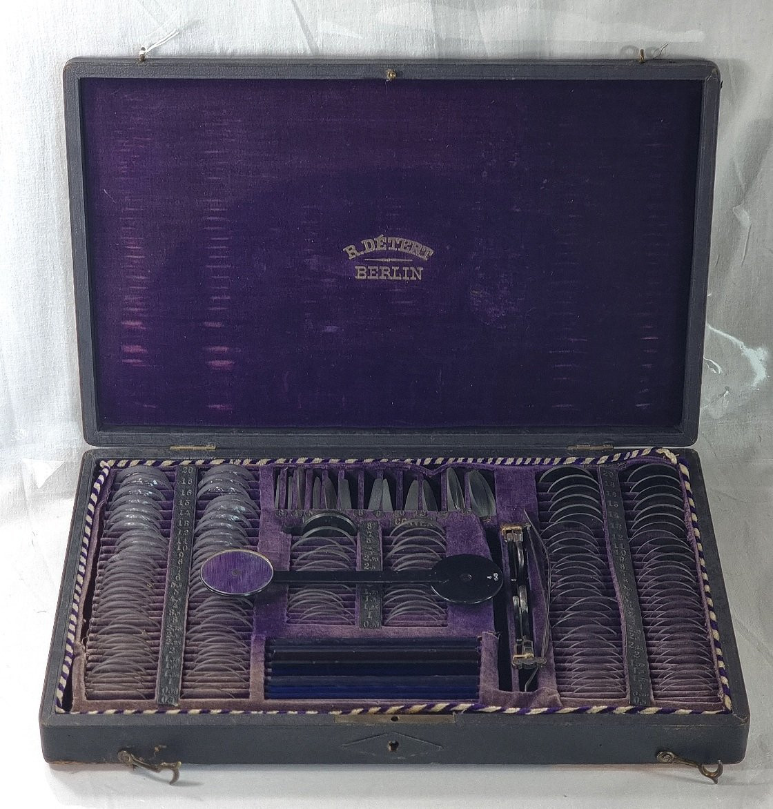 Coffret d'examen de la vue ancien R. Détert Berlin-photo-2