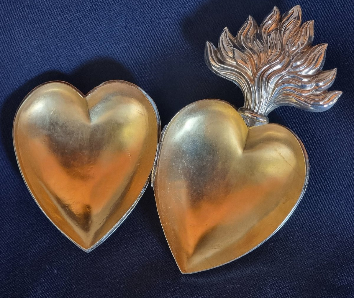 Sacred Flaming Heart In Sterling Silver, French Antique, Early 19th Century-photo-3