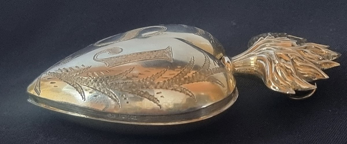Ex-voto de Saint Joseph, en argent massif, Cœur de Feu Sacré, début XIXe siècle 9,2 cm-photo-3