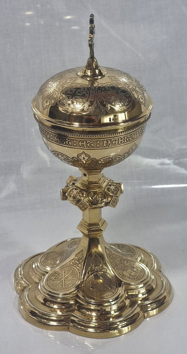 Ciborium néo-gothique doré de Demarquete Frères – Objet liturgique ancien-photo-3