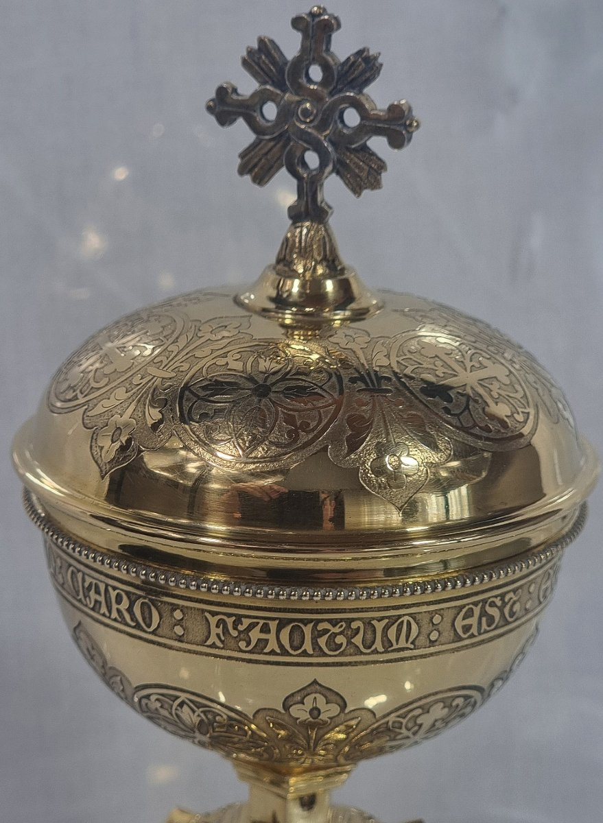 Ciborium néo-gothique doré de Demarquete Frères – Objet liturgique ancien-photo-3