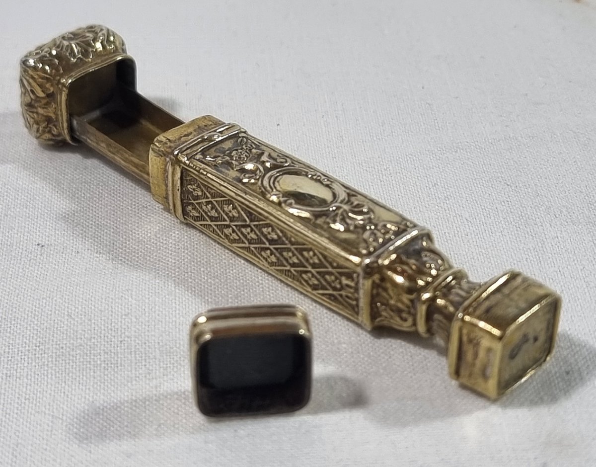 Cachet en argent français de style Palais Royal, à matrices interchangeables 