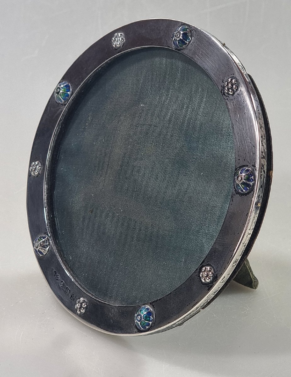 Liberty & Co. Sterling Silver And Enamel Photo Frame, Cymric, Birmingham 1907  Archibald Knox?-photo-3