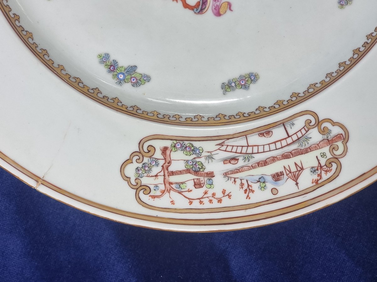 Large Porcelain Dish With A Coat Of Arms, In The Style Of Chinese Export Porcelain, Attributed To Edmé Samsom-photo-2