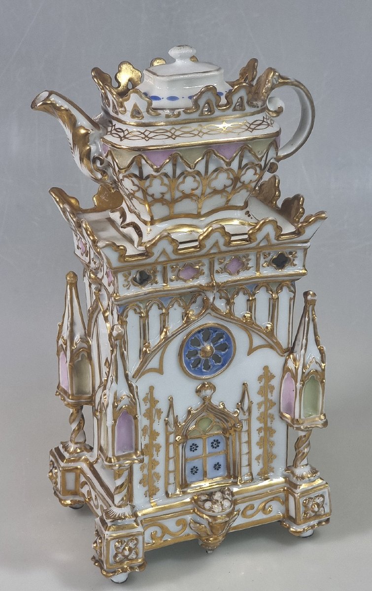 Rare Neo-gothic "vieux Paris" Herbal Tea Warmer With Nightlight, Circa 1830–1850
