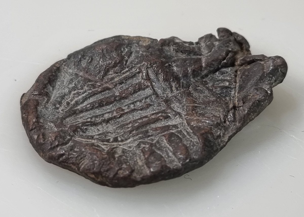 Medieval Lead Pilgrim's Ampulla 14th–15th Century-photo-1