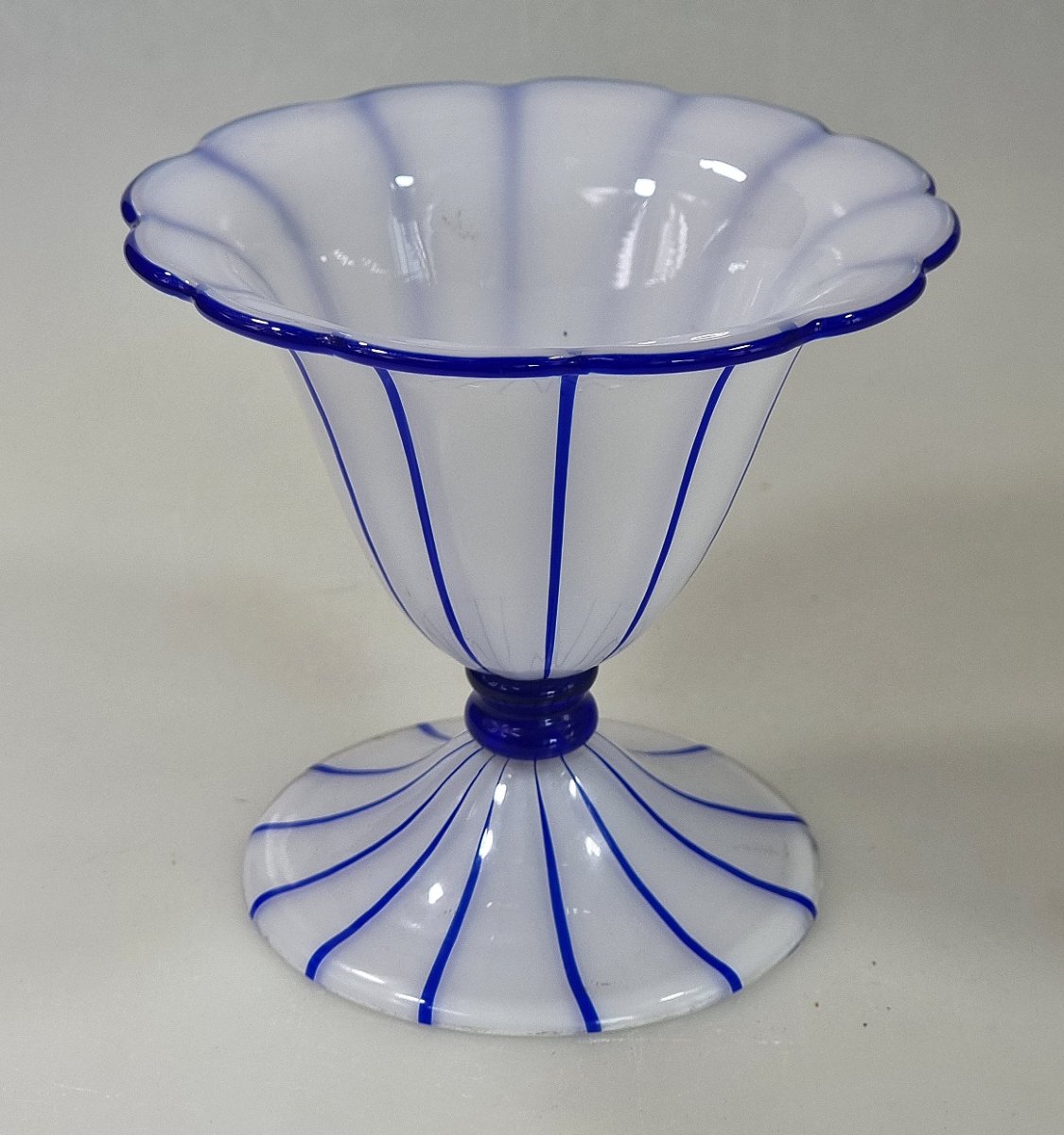 Coupe sur pied Loetz PN III-179 – Michael Powolny – Ausführung 157 – vers 1914