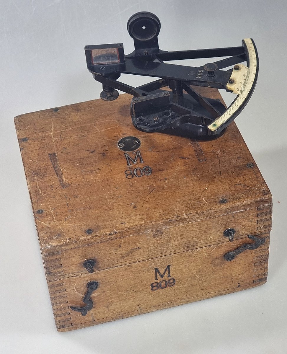 Sextant de la Marine impériale allemande par H. Haecke Berlin 900 – Coffret d’original