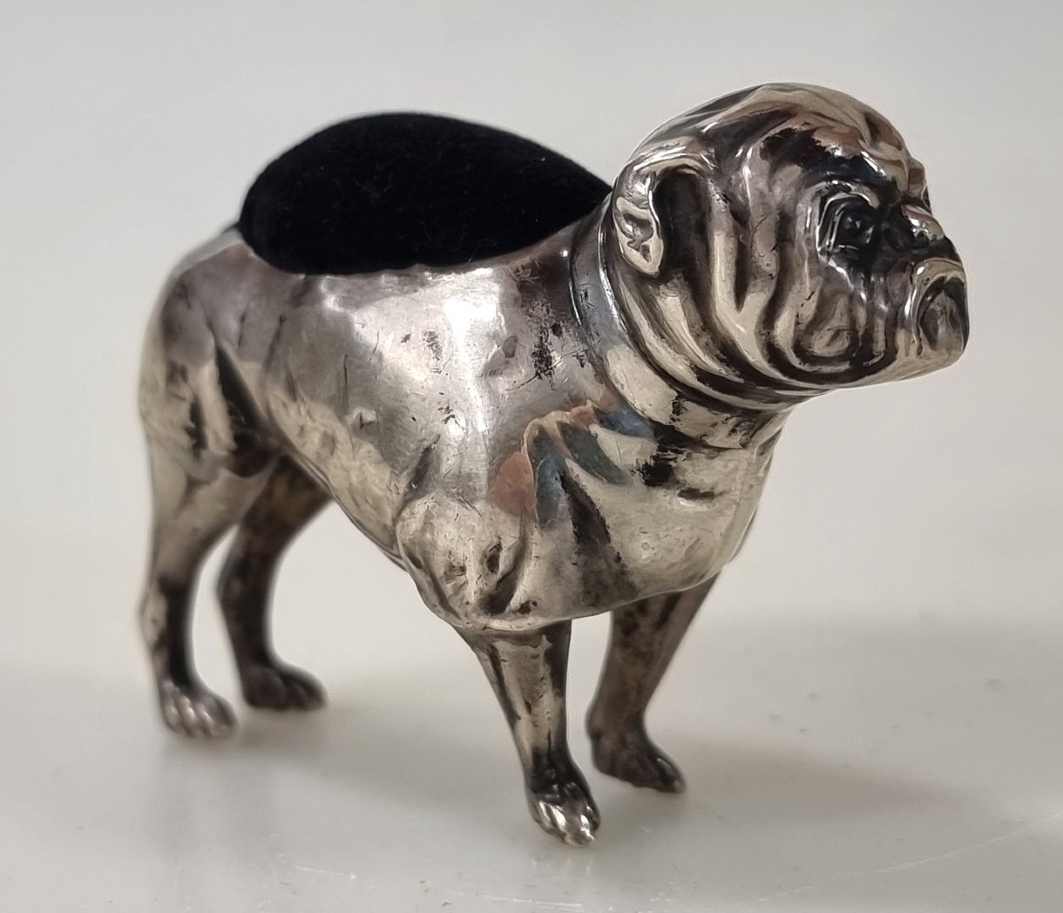 Antique English Pin Cushion, Solid Silver,  Bulldog  Adie & Lovekin  Birmingham 1911-photo-1