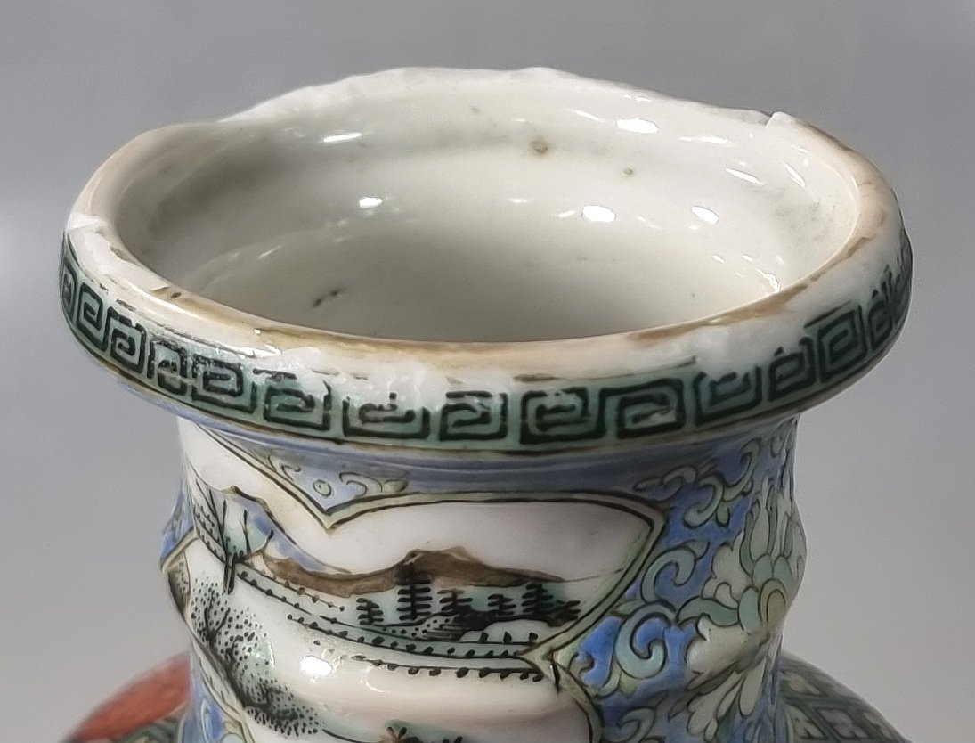 19th-century Chinese "famille Rose" Vase With A French Gilded Metal Mount-photo-4