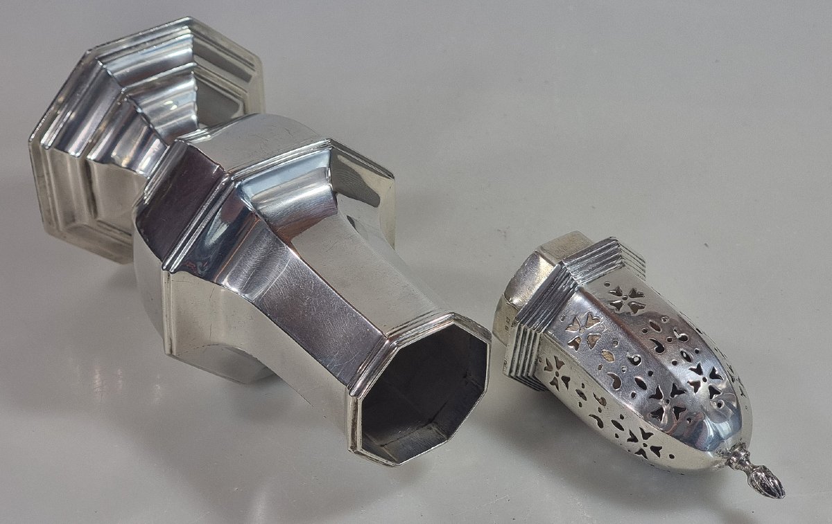 Solid Silver Sugar Caster  – William Devenport – Birmingham, 1934-photo-4