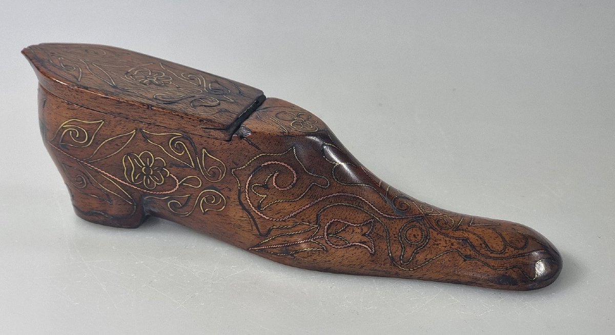 Antique 19th-century Snuffbox Shaped Like A Shoe Snuff Shoe-photo-2