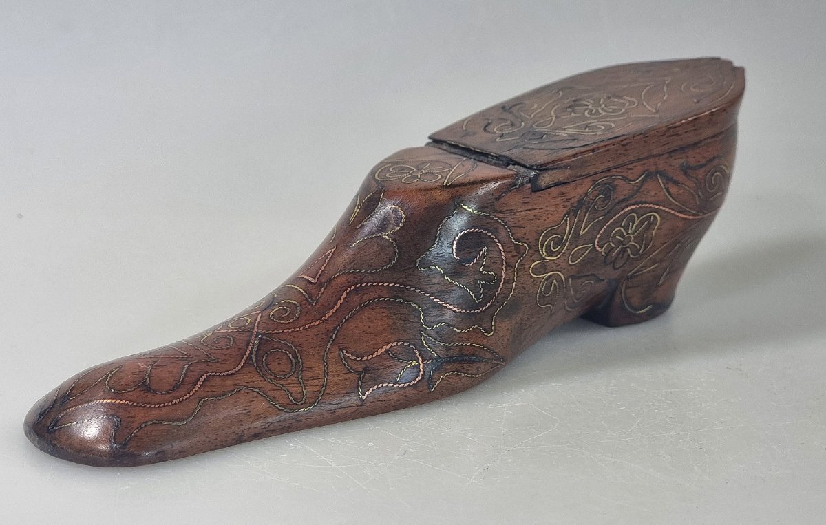 Antique 19th-century Snuffbox Shaped Like A Shoe Snuff Shoe