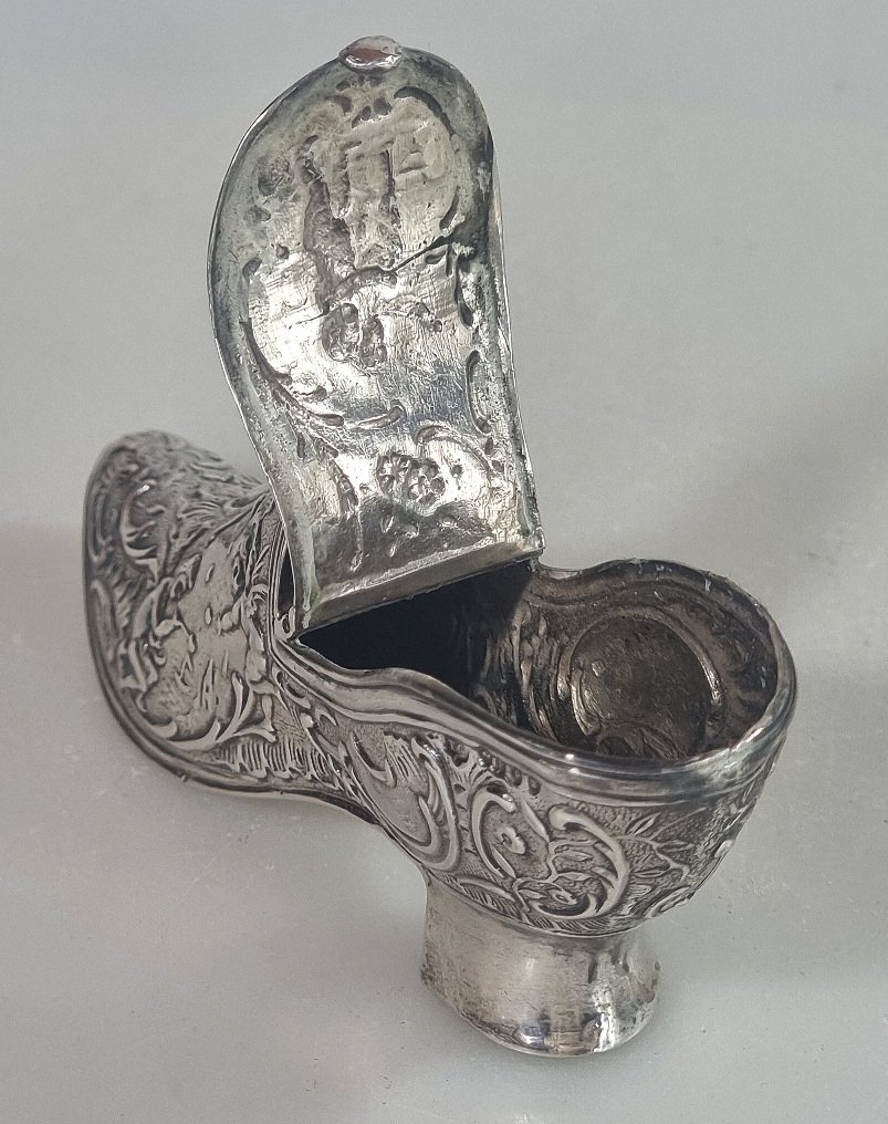 Tabatière ancienne en argent en forme de soulier Hanau Thomas Glaser  Londres 1890-photo-4